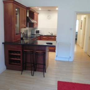 Kitchen and Dining in Croydon serviced apartments