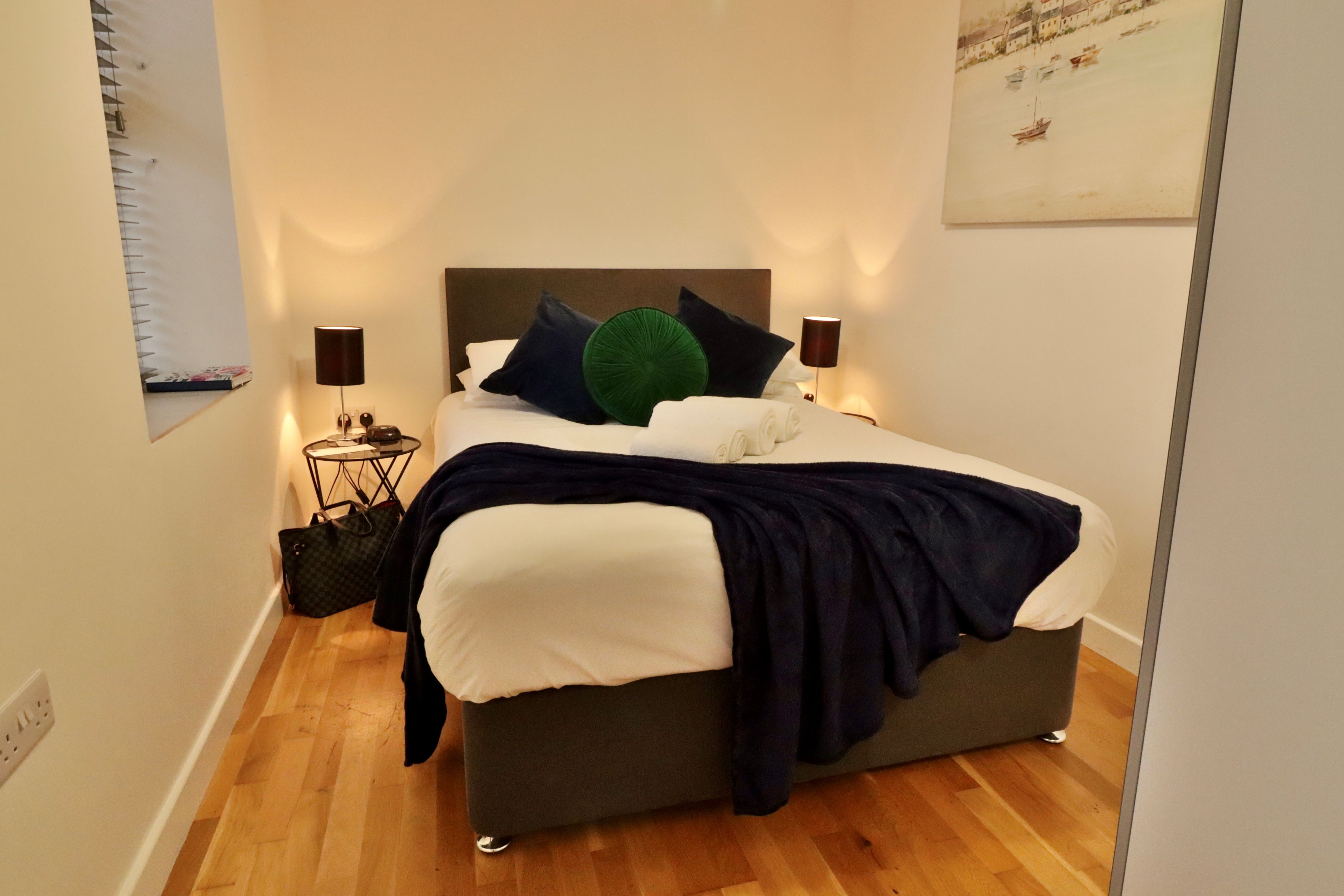 48 The Bakehouse Bedroom photo 1.jpg